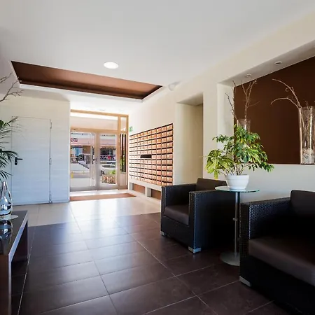 Copacabana Sea View, Americas Apartment Playa Feñabe