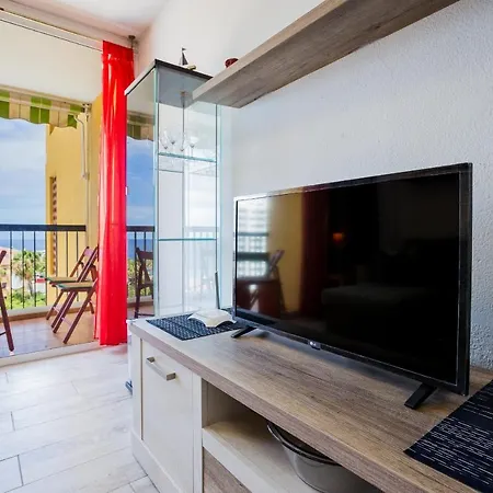 Copacabana Sea View, Americas Apartment Playa Feñabe