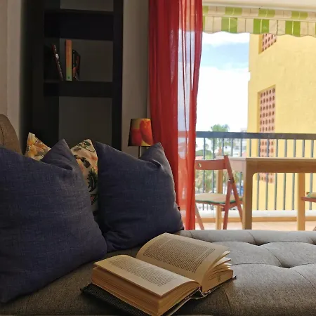 شقة Las Americas Copacabana Sea View Apartament Playa Feñabe